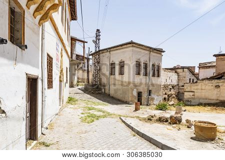 Avanos,nevsehir,turkey-may 29,2019.avanos Is A Town And District Of Nevsehir Province In The Central