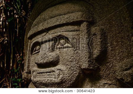 Statua pre-colombiana