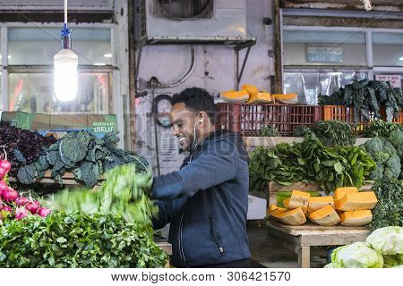 Tel Aviv , Israel - 21 November 2017: Sellers On The Old Grocery Street Nahalat-benjamin