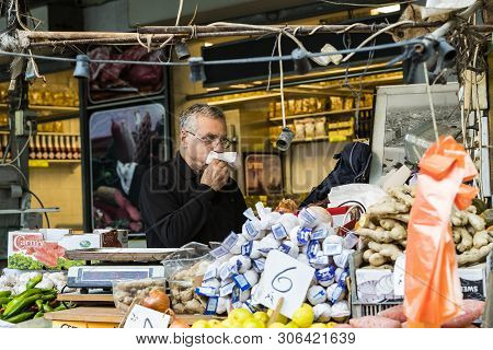 Tel Aviv , Israel - 21 November 2017: Sellers On The Old Grocery Street Nahalat-benjamin