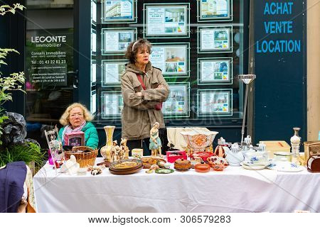 Paris, France, 20 May 2019 - Unidentified People At The Traditional Flea Market  In The Morning, Fle