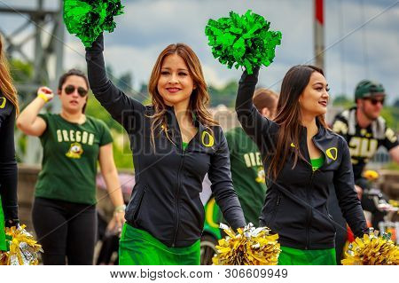 Portland Grand Floral Parade 2019