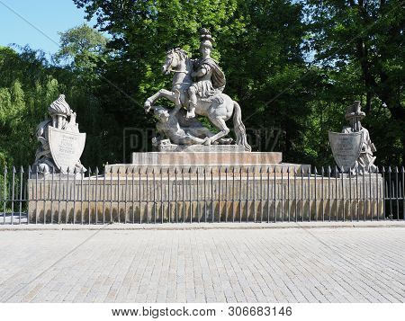 Warsaw, Poland On May 2019: Stony Monument Of John Iii Sobieski At Lazienki Baths Park In European C