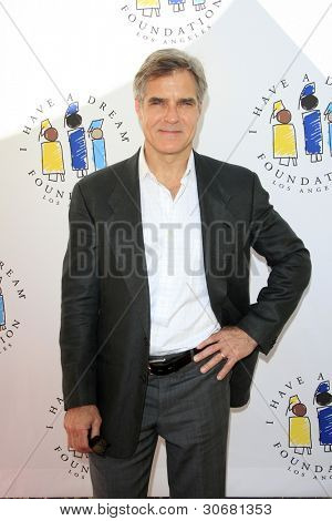 LOS ANGELES - 4 mar: Henry Czerny มาถึงที่มี A ความฝันพื้นฐานของ 14 ปีไอเดีย Br