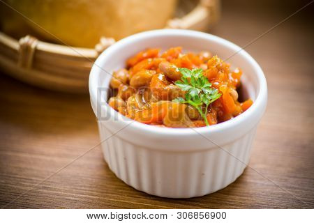 Stewed Diet Beans With Vegetables In A Bowl