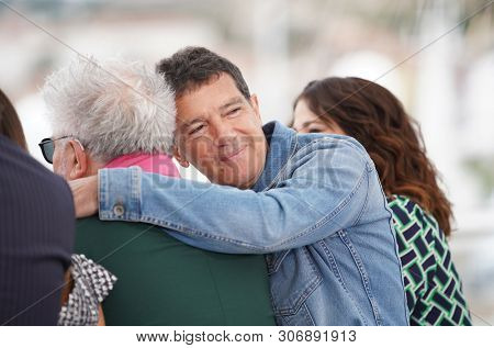 CANNES, FRANCE - MAY 18, 2019: Antonio Banderas attends the photocall for 