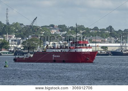 New Bedford, Massachusetts, Usa - June 17, 2019: Offshore Surveying Vessel Fugro Enterprise Turning 