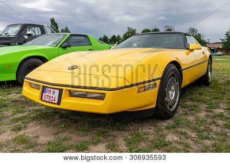Paaren Im Glien, Germany - June 08, 2019: Sports Car Chevrolet Corvette (c4). Die Oldtimer Show 2019
