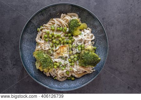 Healthy Baked Green Spaghetti Pasta With Feta Cheese