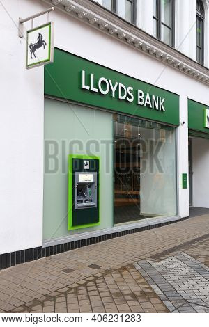 Leeds, Uk - July 11, 2016: Lloyds Bank In Leeds, Uk. Lloyds Bank Is A Public Limited Company And Is 