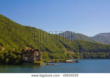 Vacha lago nei Monti Rodopi 3