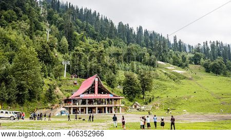 Solang Valley, Manali, Himachal Pradesh - 10 Aug, 2019 - A View Of Solang Valley