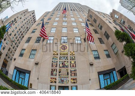 New York, Usa - March 6, 2020: Large Angle View Of Equinox Rockefeller Center Building From Rockefel
