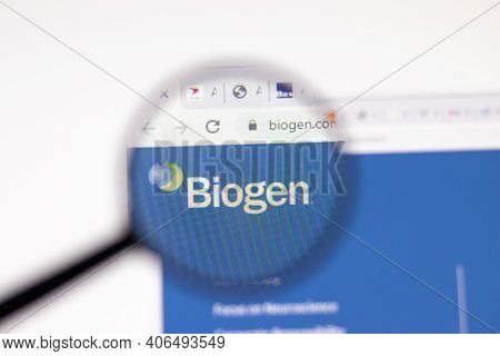 Los Angeles, Usa - 1 February 2021: Biogen Website Page. Biogen.com Logo On Display Screen, Illustra