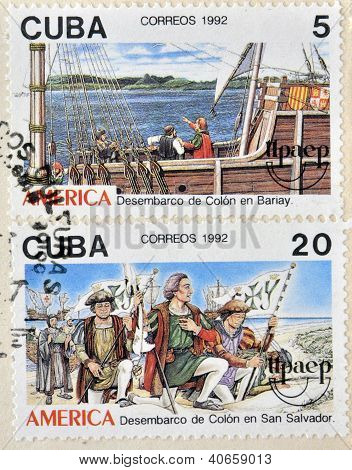 Kuba - około 1992: Znaczki drukowane w show Kuby, Columbus wylądował w El Salvador oraz Bariay około 1992 roku