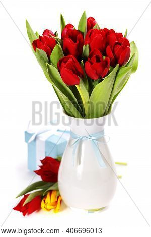 Colorful Tulips. Tulips. Beautiful Tulips In Spring. Colorful Tulips. Tulips In The Garden. Beautifu