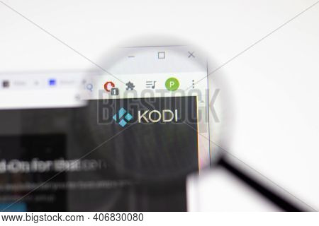 Los Angeles, Usa - 1 February 2021: Kodi Website Page. Kodi.tv Logo On Display Screen, Illustrative 