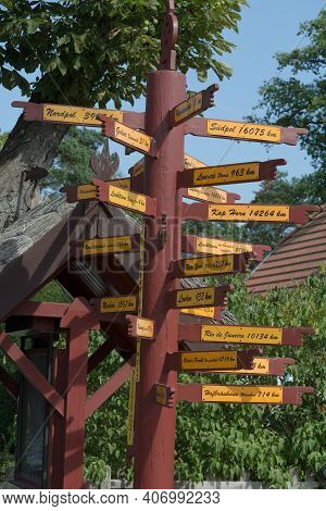 Prerow, Germany - July 31, 2018:\n\nsignpost, Ostseebad Prerow, Mecklenburg-west Pomerania, Germany