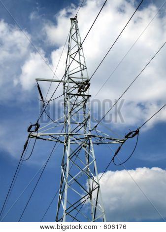 Pilone di potenza ad alta tensione