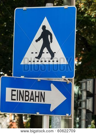 a pedestrian crossing / protection path to cross the street by pedestrians is displayed