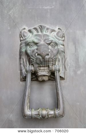 Lion hovedet dørhammer