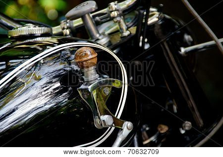 Motorcycle Gas Tank Shifter