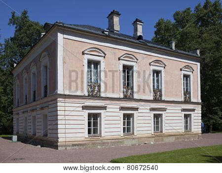 Oranienbaum (Lomonosov). Upper park. Palace of the emperor Pyotr III