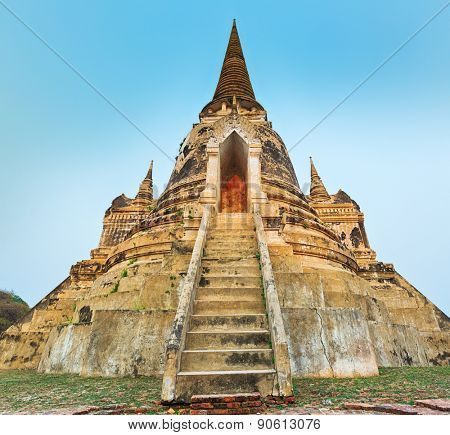Three stupas in Wat Phra Si Sanphet. Ayutthaya historical park. 
