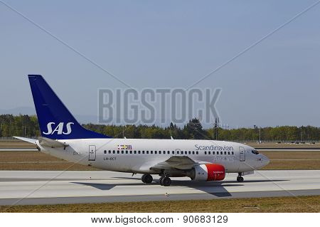 Frankfurt International Airport - Boeing 737 Of Sas Lands