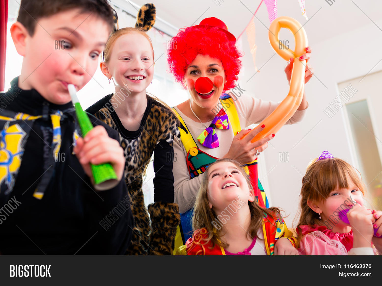 Kinder party