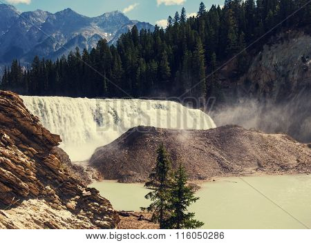 Wapta Falls in Yoho National Park in British Columbia, Canada.