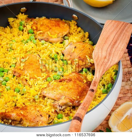 Chicken Thigh And Rice Biryani With Green Peas