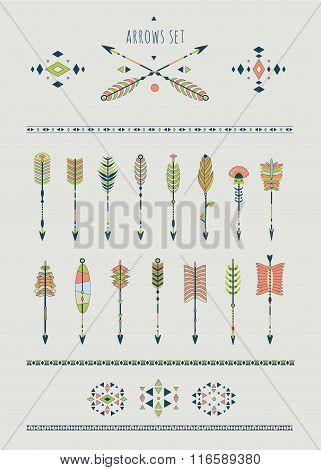 Set of arrows, dream catchers, Indian elements.