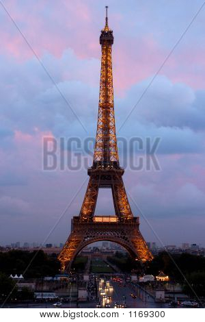 Eiffel-torni Sunset 02