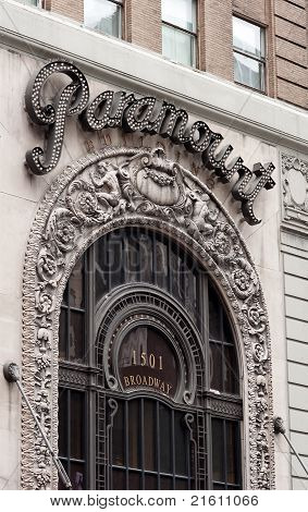 Paramount bygning