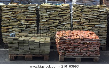 decorative building stone on a pallet can be used for advertising.