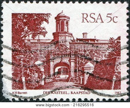 SOUTH AFRICA - CIRCA 1982: A stamp printed in South Africa (RSA), shows Castle of Good Hope, Cape Town, circa 1982