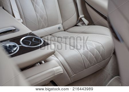 Mescedes Benz S class 2016 03 september, Chisinau R. Moldova.