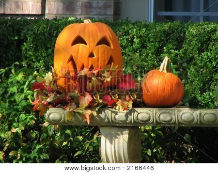 Happy Jack 0 Lucerna vyřezávané dýně Halloween lavička