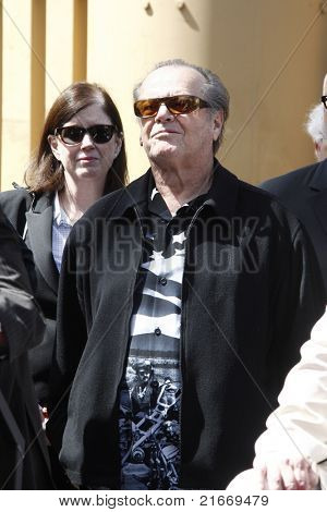 LOS ANGELES - 26 mars : Jack Nicholson lors d'une cérémonie où Dennis Hopper reçoit une étoile sur le Hollyw