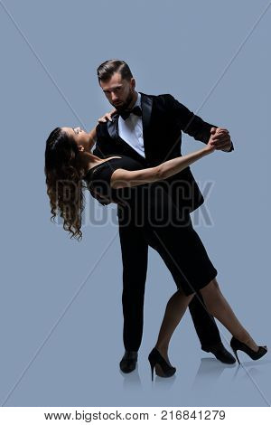 couple dancing social danse (kizomba or bachata or semba)