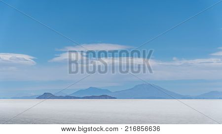 Uyuni Salt Flat world's largest salt flat Salar de Uyuni Bolivia