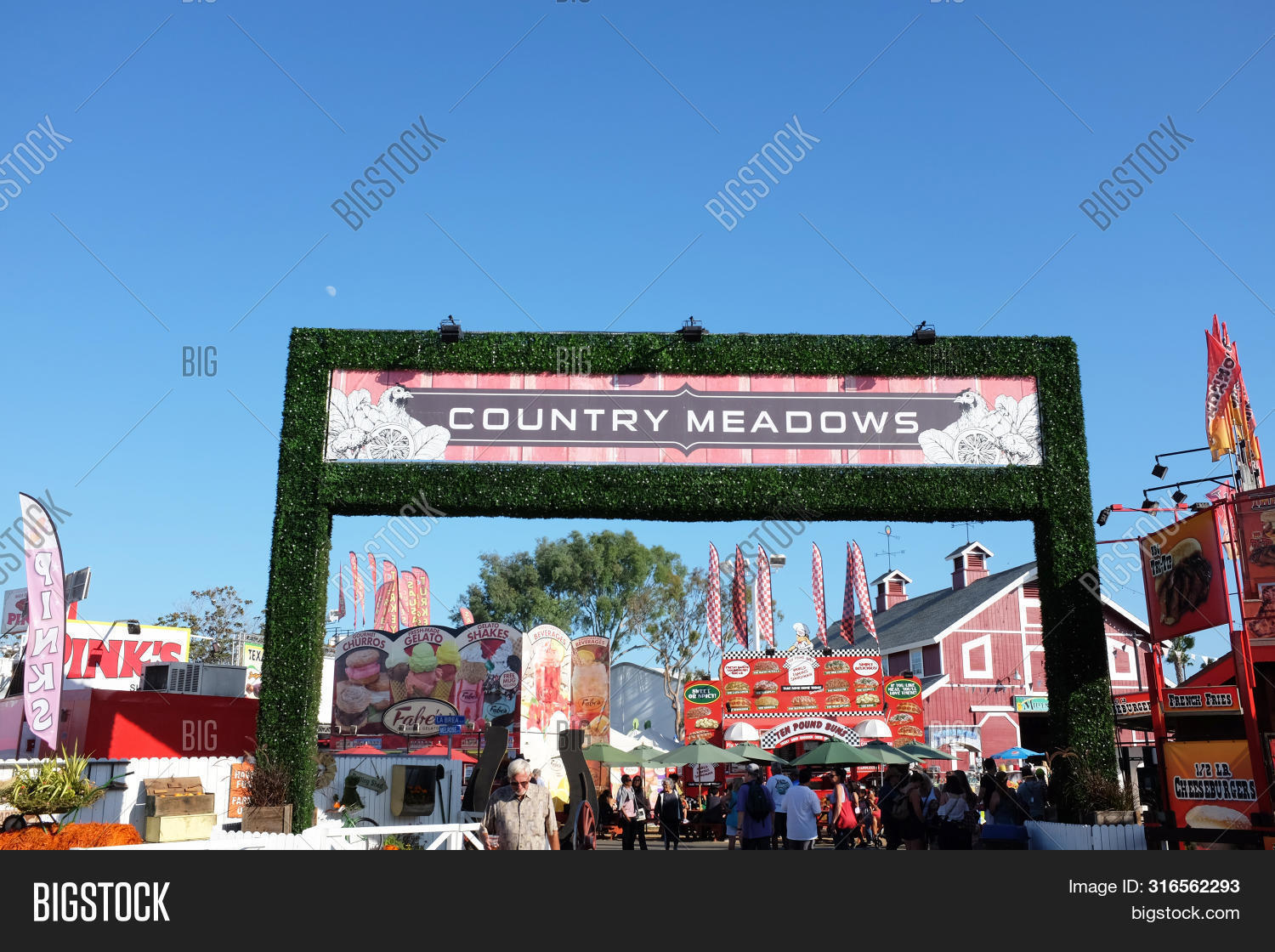 COSTA MESA, CALIFORNIA Image & Photo (Free Trial) Bigstock