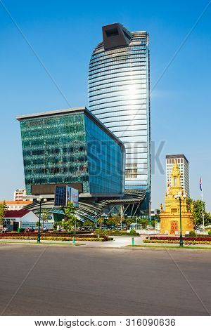 Phnom Penh, Cambodia - March 24, 2018: Vattanac Capital Tower Is A 188 Meters High Skyscraper In Phn