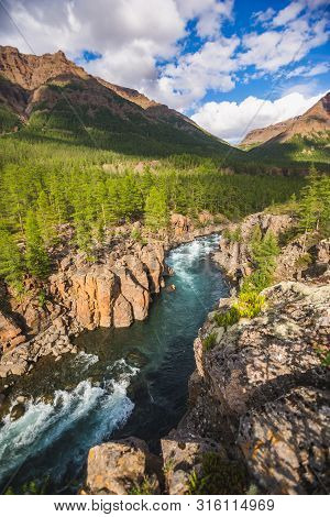 Hoisey River Gorge, Putorana Plateau, Siberia