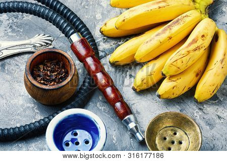 Kalian With Banana Taste