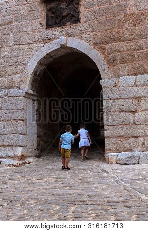 Bale - Valle, Croatia - July 09: Arch Ot The Venetian Palace Called Soardo - Bembo Castle On July 09