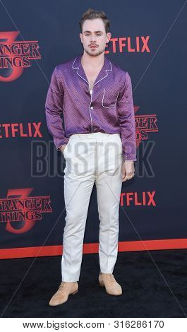 LOS ANGELES - JUN 28:  Dacre Montgomery arrives for the Netflix 'Stranger Things' Season 3 Premiere on June 28, 2019 in Santa Monica, CA