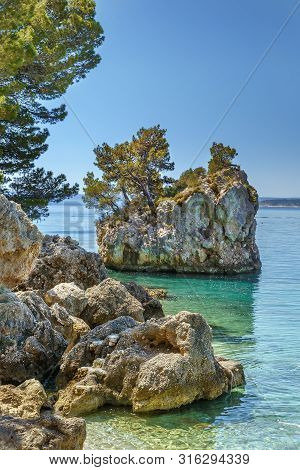 Stone Brela (kamen Brela) Near Punta Rata Beach Along The Adriatic Sea In Brela, Croatia