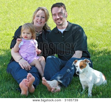 Famiglia nel cortile